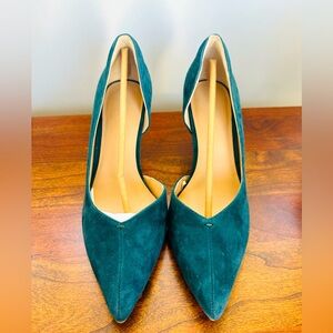 NWT, Banana Republic Suede 75MM Dorsay Pump, Size 8